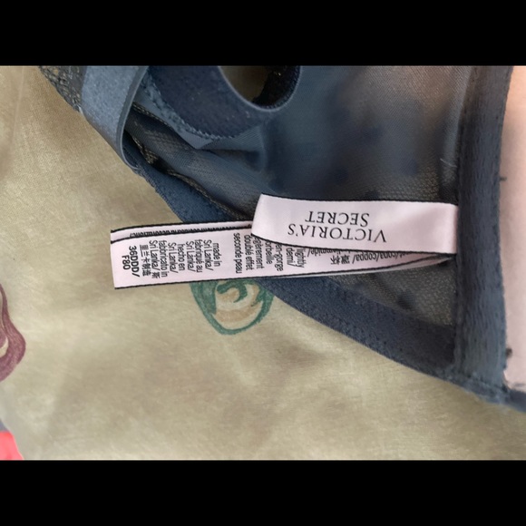 New Victoria secret bra - Picture 3 of 3